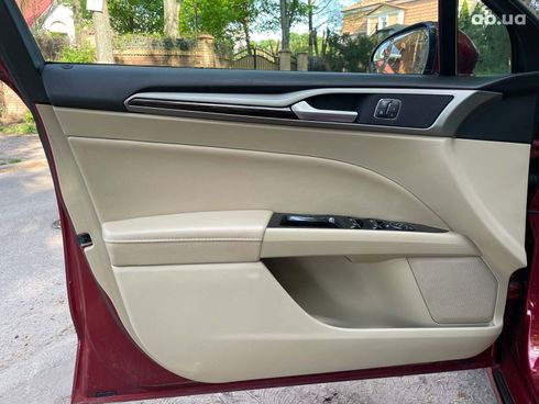 Ford Fusion 2015 красный - фото 21