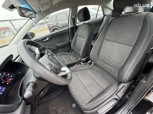 Kia Rio 2017 - фото 19
