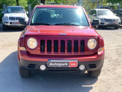 Jeep Patriot 2016 красный - фото 4