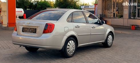 Chevrolet Lacetti 2006 серебристый - фото 7