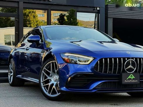 Mercedes-Benz AMG GT 4 2019 - фото 13
