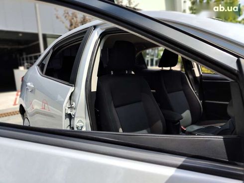 Toyota Corolla 2019 - фото 29