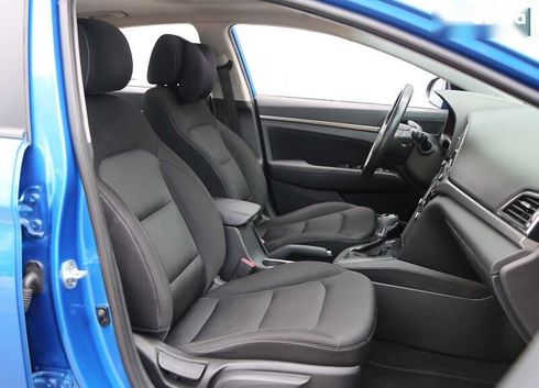 Hyundai Elantra 2016 - фото 12