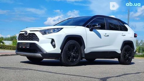 Toyota RAV4 2019 - фото 3