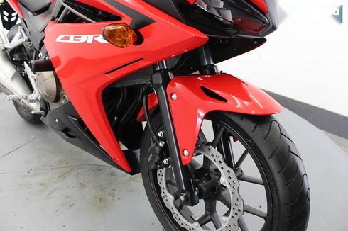 Honda CBR 400R 2016 - фото 10