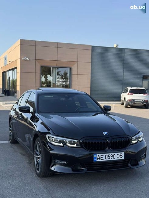 BMW 3 серия 2019 - фото 13