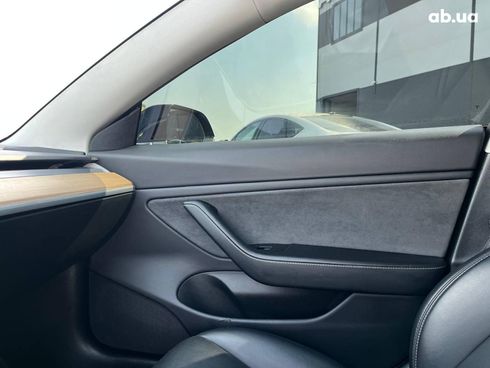 Tesla Model 3 2019 черный - фото 26