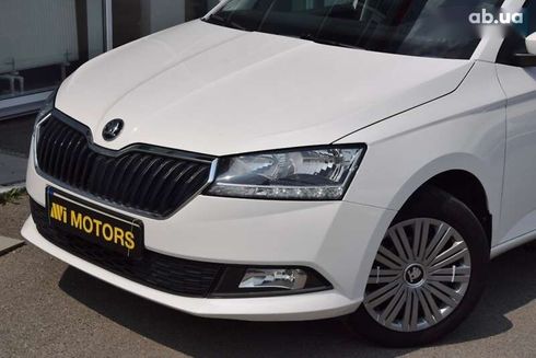 Skoda Fabia 2021 - фото 16