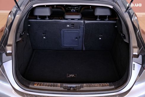 Infiniti QX30 2016 серый - фото 9