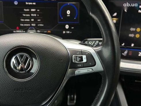 Volkswagen Touareg 2018 - фото 28