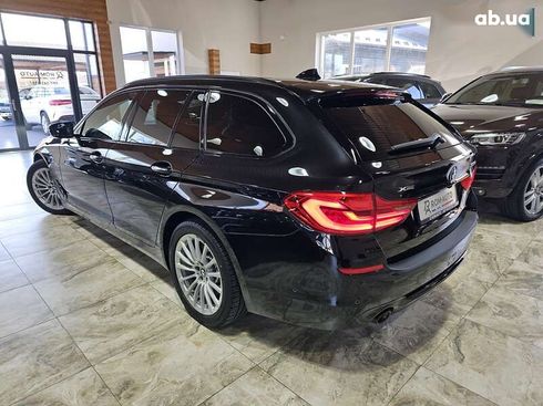 BMW 5 серия 2017 - фото 22