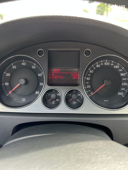 Volkswagen Passat 2008 белый - фото 5