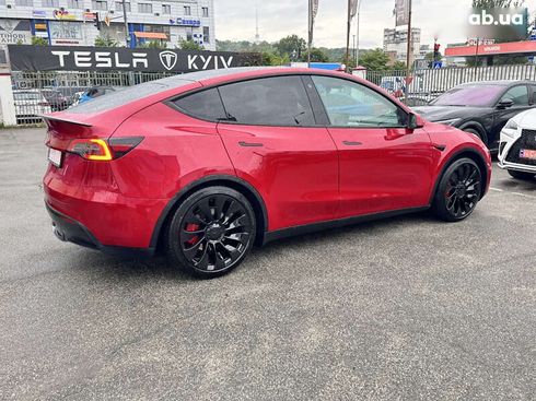 Tesla Model Y 2023 - фото 15