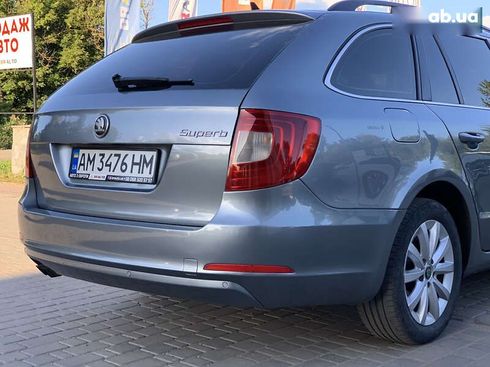 Skoda Superb 2011 - фото 19