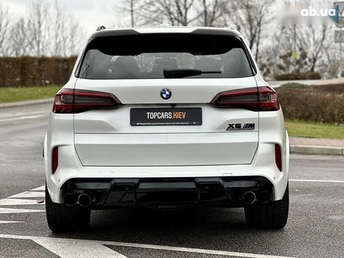 BMW X5 M 2022 - фото 12