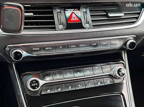 Hyundai Grandeur 2017 - фото 13