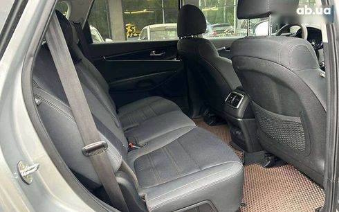 Kia Sorento 2019 - фото 14