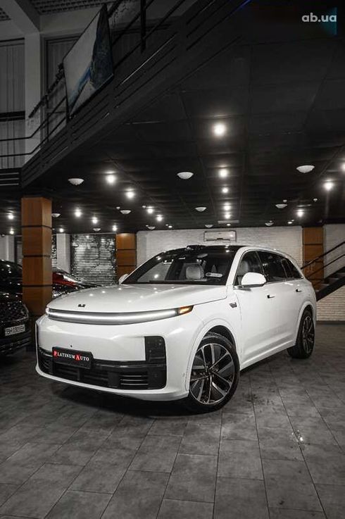 Li Auto L7 2024 - фото 10