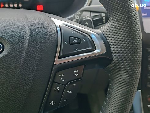 Ford Edge 2017 бежевый - фото 27