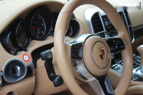 Porsche Cayenne 2015 - фото 15