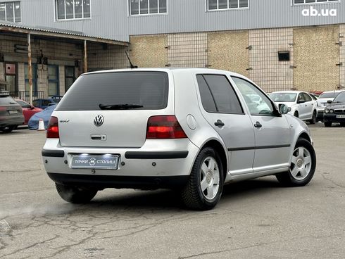 Volkswagen Golf 2000 серый - фото 5