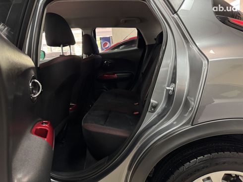 Nissan Juke 2016 серый - фото 10