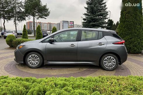 Nissan Leaf 2023 - фото 2