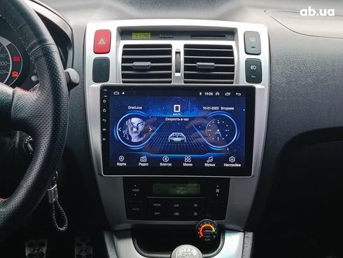 Hyundai Tucson 2011 зеленый - фото 15