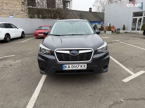 Subaru Forester 2019 - фото 12