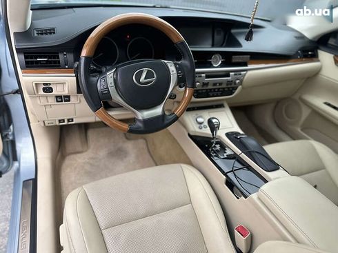 Lexus ES 2013 - фото 16