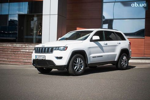Jeep Grand Cherokee 2017 - фото 9