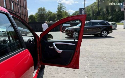 Dacia Sandero 2010 - фото 19