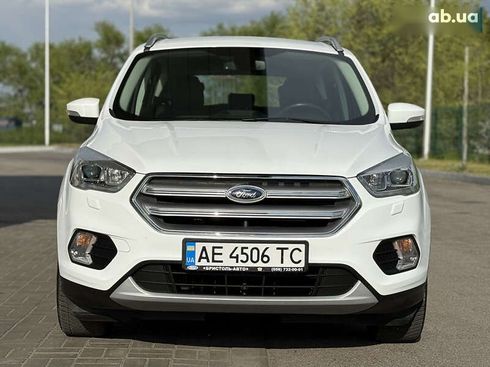 Ford Kuga 2019 - фото 3