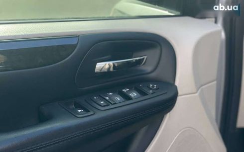 Dodge grand caravan 2017 - фото 7