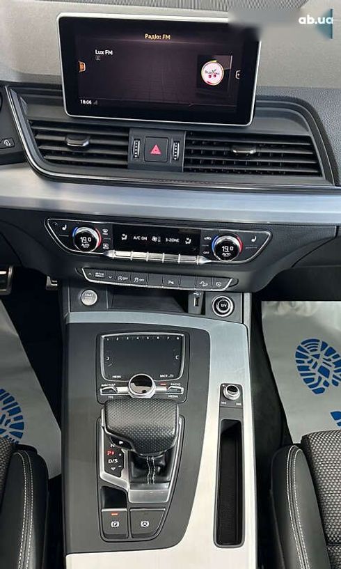 Audi Q5 2018 - фото 20