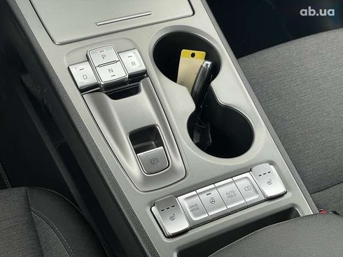 Hyundai Kona Electric 2021 - фото 16