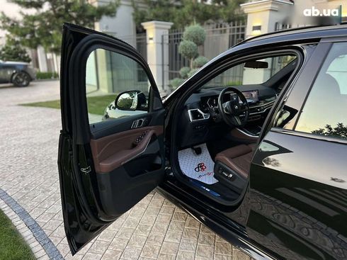 BMW X5 2023 - фото 28