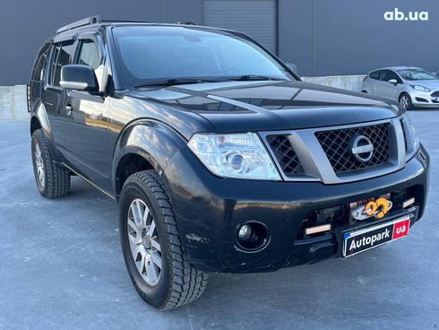 Nissan Pathfinder 2010 черный - фото 3