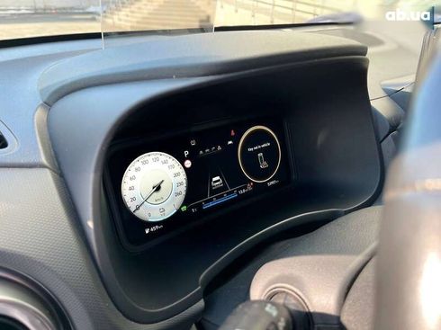 Hyundai Kona Electric 2021 - фото 14