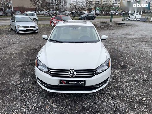 Volkswagen Passat 2014 - фото 4