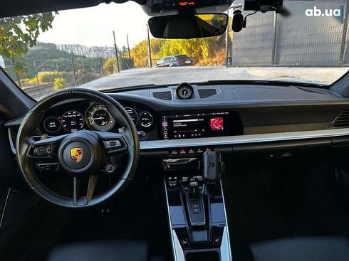 Porsche 911 2020 - фото 20
