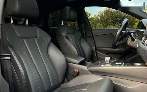 Audi A4 2018 - фото 27