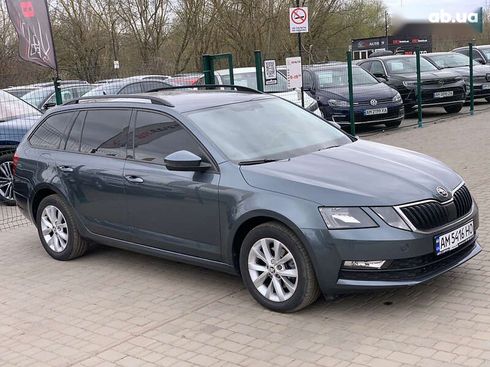 Skoda Octavia 2019 - фото 7