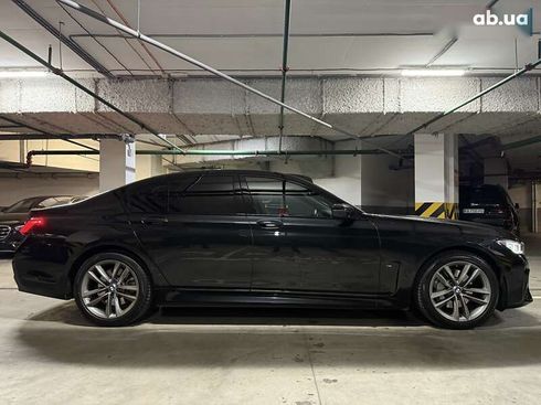 BMW 7 серия 2022 - фото 12