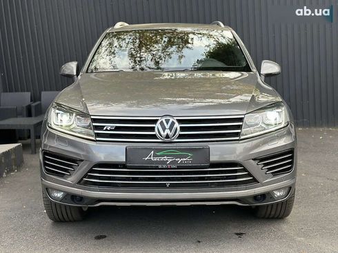 Volkswagen Touareg 2015 - фото 8