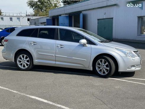 Toyota Avensis 2009 - фото 4