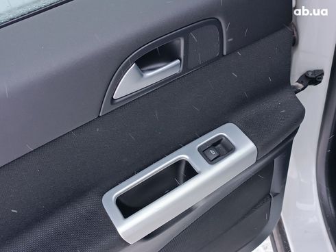 Volvo S40 2010 белый - фото 31