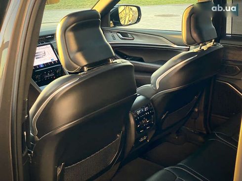 Jeep Grand Cherokee 2023 - фото 30