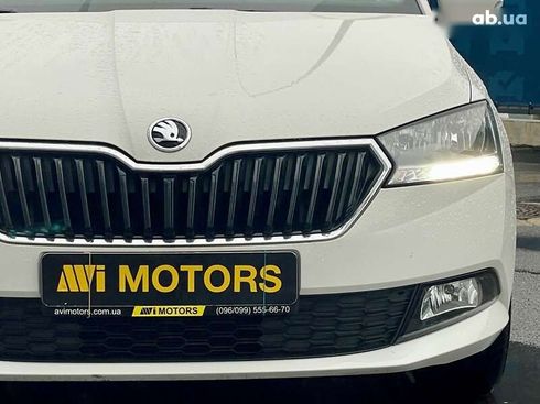 Skoda Fabia 2021 - фото 10