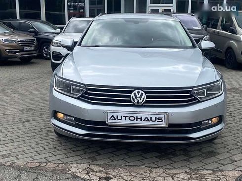 Volkswagen Passat 2016 - фото 2
